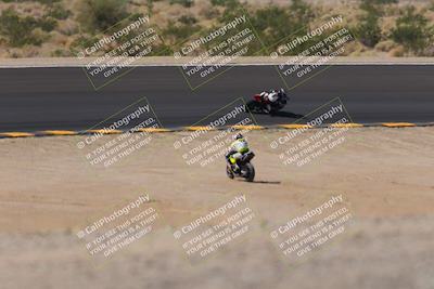 media/Oct-08-2022-SoCal Trackdays (Sat) [[1fc3beec89]]/Turn 11 Backside (1145am)/